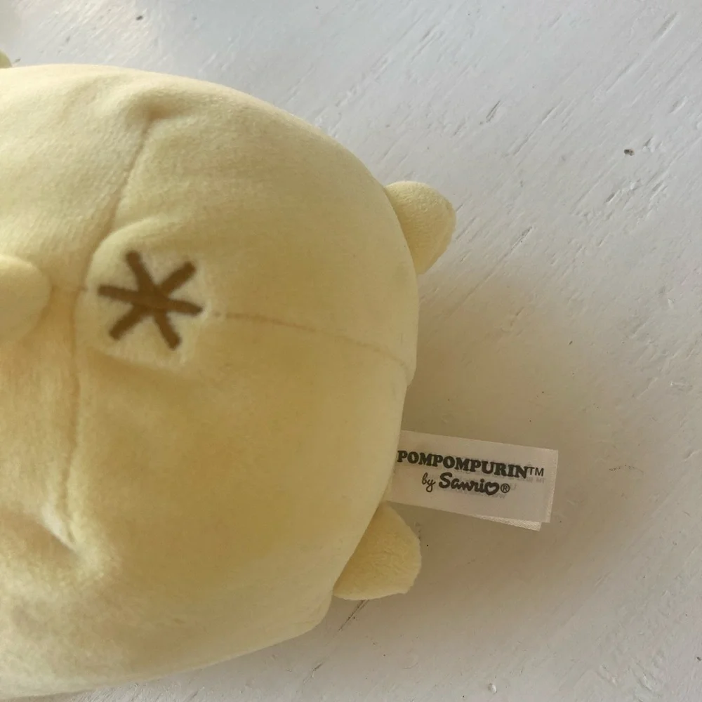 Sanrio Pompompurin Plush stuffy - Picture 3 of 4